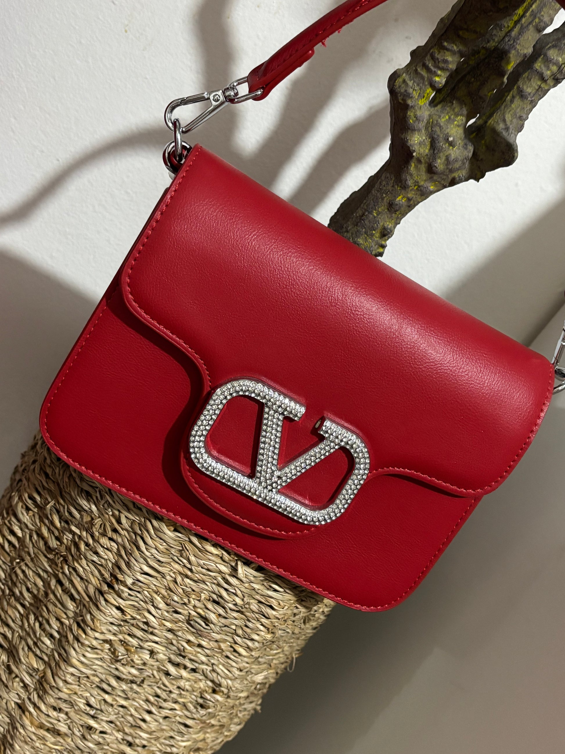 RED V-BAG