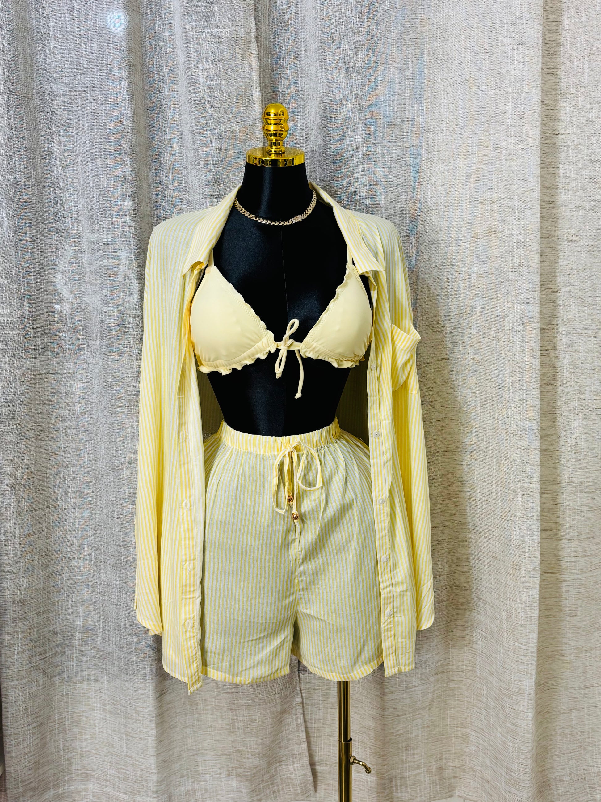 SHORT SET